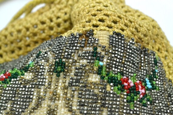 Vintage Micro Beaded Purse with Crocheted Drawstr… - image 6
