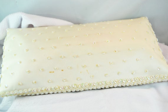 1950s Marshall Fields Ivory Clutch Hand Made in H… - image 3
