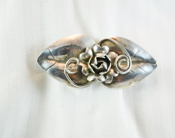 Vintage Mid Century Floral Brooch Unknown Maker Sterling Silver Flower & Leaves