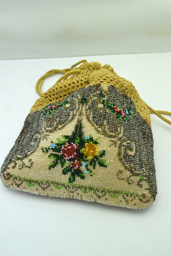 Vintage Micro Beaded Purse with Crocheted Drawstr… - image 5