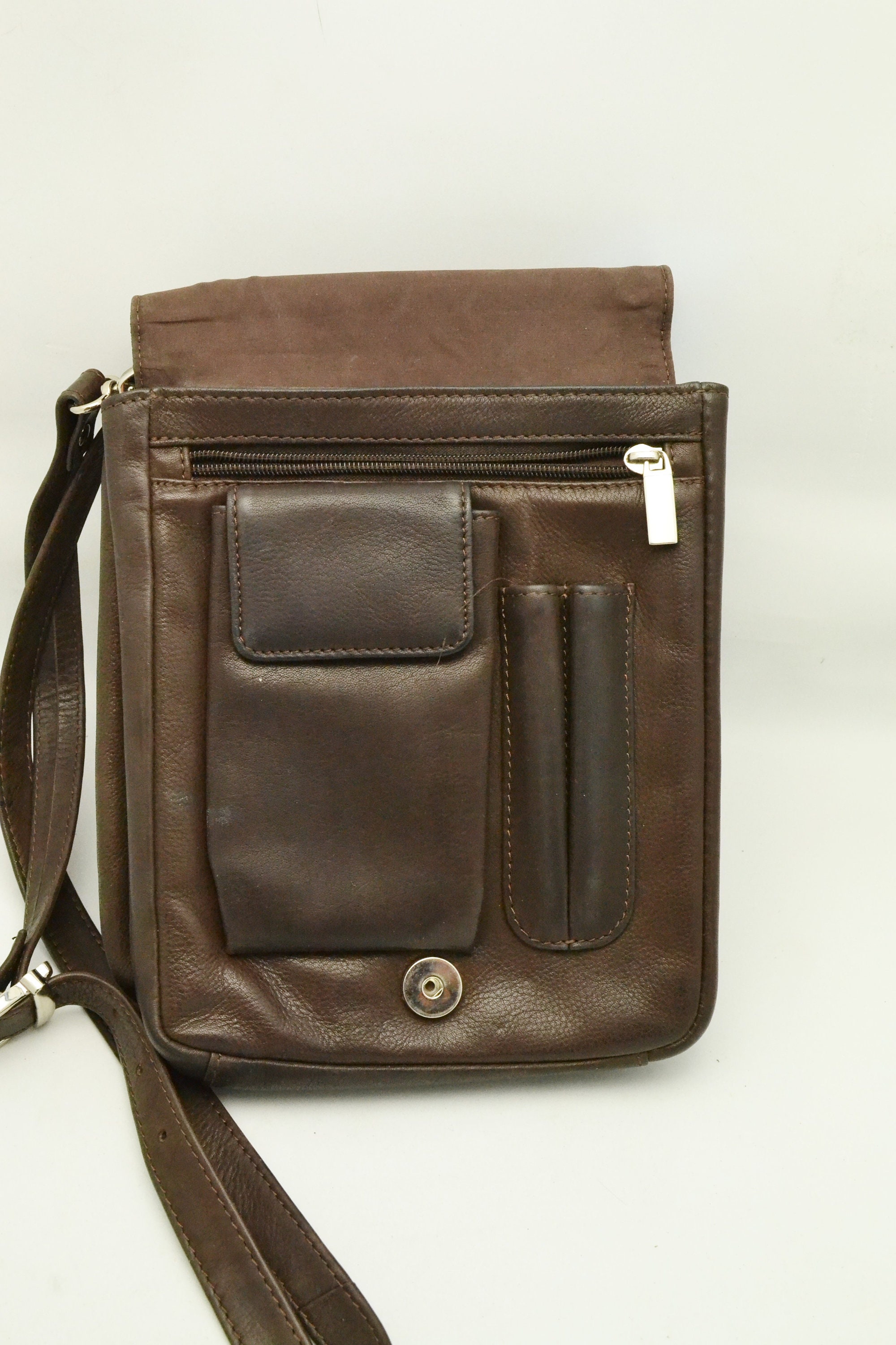 90s Wilsons Leather Messenger Bag Wallet Style Shoulder or  display picture 1