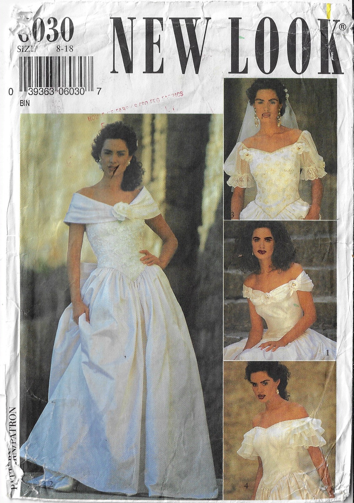 90s Gorgeous Wedding Gown off the Shoulder Ballgown New Look