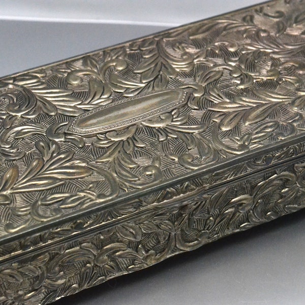 Vintage Godinger Silver Plated Jewelry Box Taupe Interior Repousse Floral Design