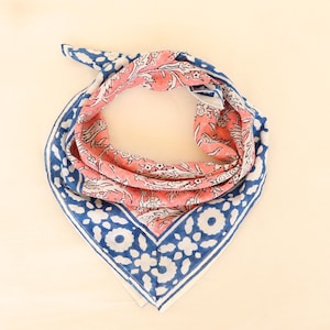 Pink and Blue Flower Scarf - Etsy display picture 3