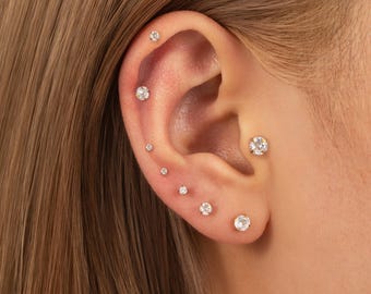 Titan winzigen CZ fadenlose Labret Push Pin Ohrring mit flachem Rücken