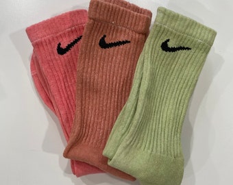 nike one color wonder socks