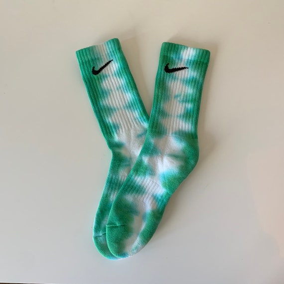 tie dye nike socks