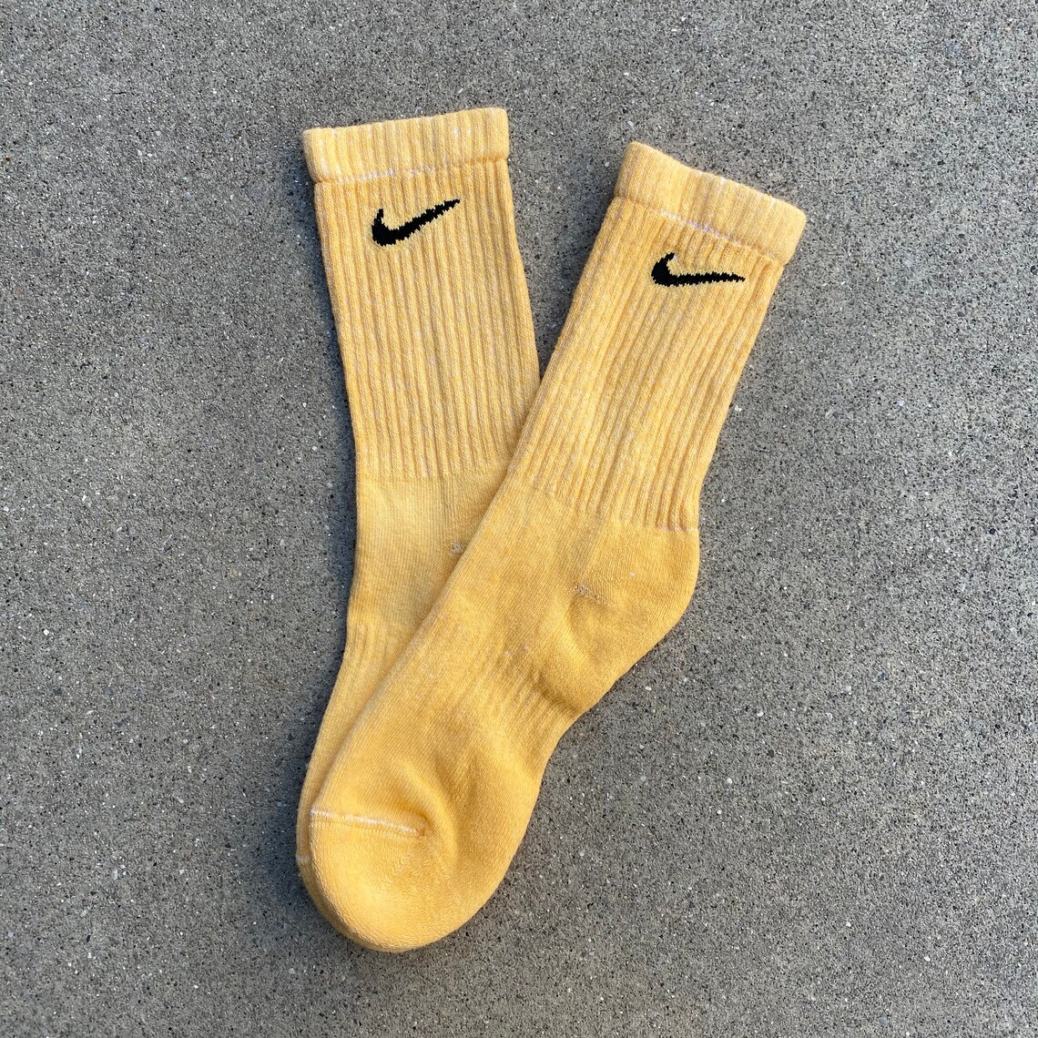 university gold nike socks