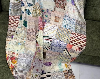 Patchwork Quilt Bohemian Kantha Quilt Handmade Vintage Silk Quilts King Size Bedding Throw Blanket Bedspread Quilting Hippie Quilts For Sale