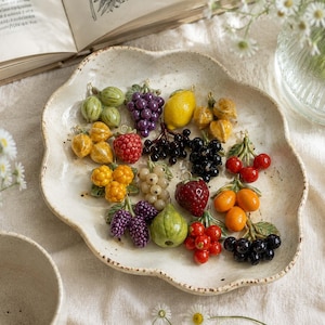 Fruitbedeltjes, handgemaakte emaille hanger, bedel met bessen, citroen en aardbei, benodigdheden voor het maken van sieraden, bedeltje voor ketting, armband of tas