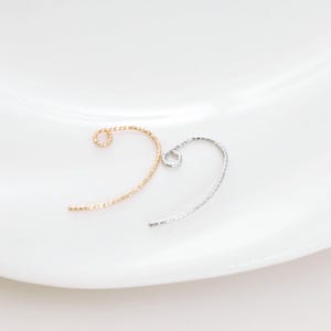 2 pezzi di componenti per orecchini a clip testurizzati / Ganci pendenti placcati oro/argento / Accessori per gioielli fai da te in oro 14 carati [R631]