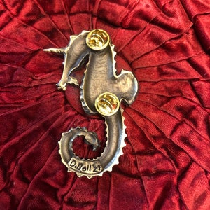 Sea Unicorn metal brooch image 2