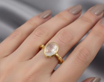 Moon stone ring, gold moon stone ring, brass ring with moon stone, moon gemstone, moonstone ring, minimal ring, minimalist moonstone ring