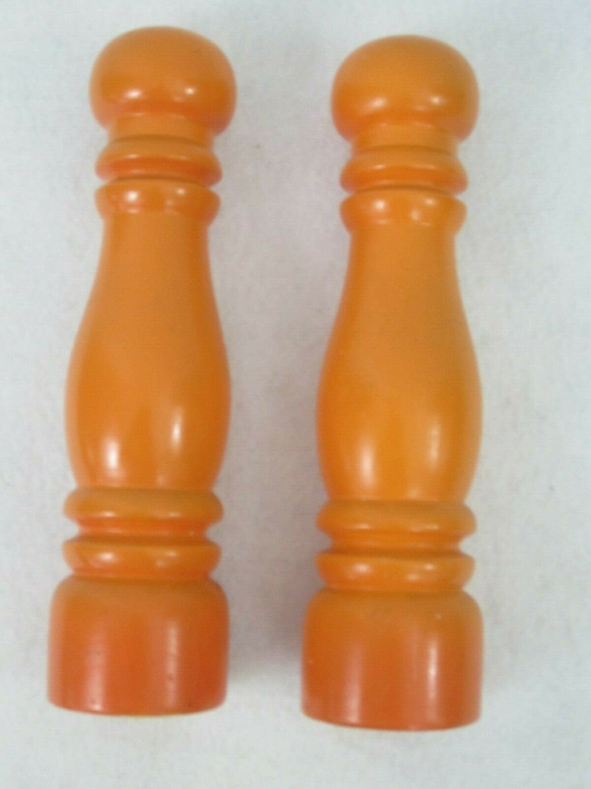 Knobler Ceramic Salt Pepper Shakers Orange Japan 9.5 MCM vtg 60s70s