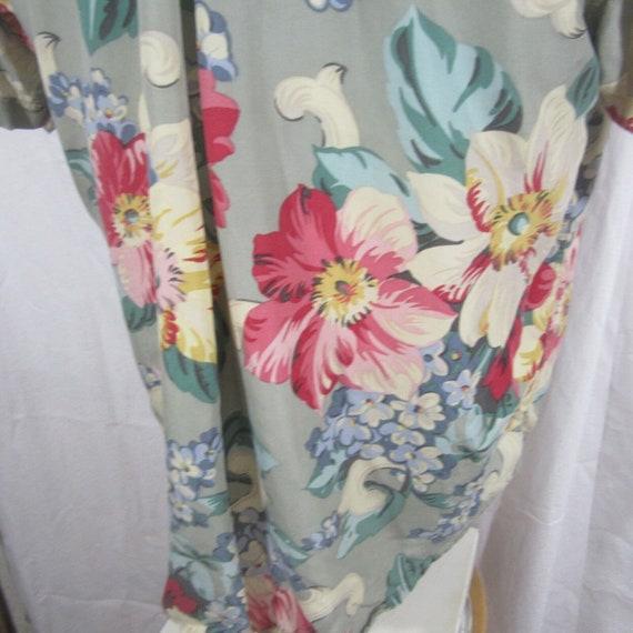 LizWear Women Top Hawaiian shirt button up vintag… - image 8