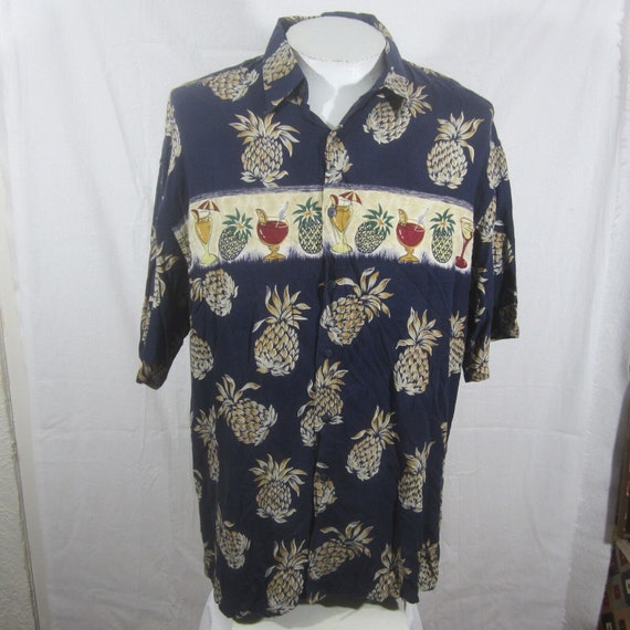 Campia Moda vintage Men Hawaiian camp shirt pit t… - image 5