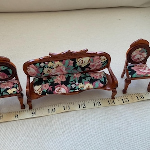 Dollhouse Miniature Floral Sofa with Two Chairs