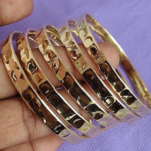 Handmade Hammered Copper Bangle: Boho Healing Jewelry
