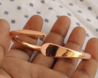 Handgemaakte massief koperen manchetarmband: verstelbare boho-armband