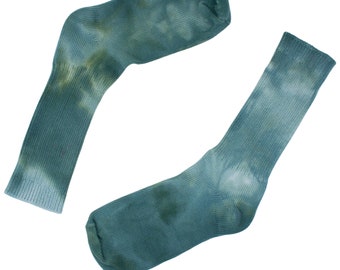 Sage Green Tie-Dye Organic Cotton Athletic Socks - Soft, Durable, Eco-Friendly Footwear for Men & Women