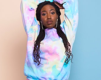 Sudadera con efecto tie dye pastel teñida a mano, cómoda y elegante, inspirada en los años 90, algodón suave aprobado por influencers, un artículo imprescindible para viajes
