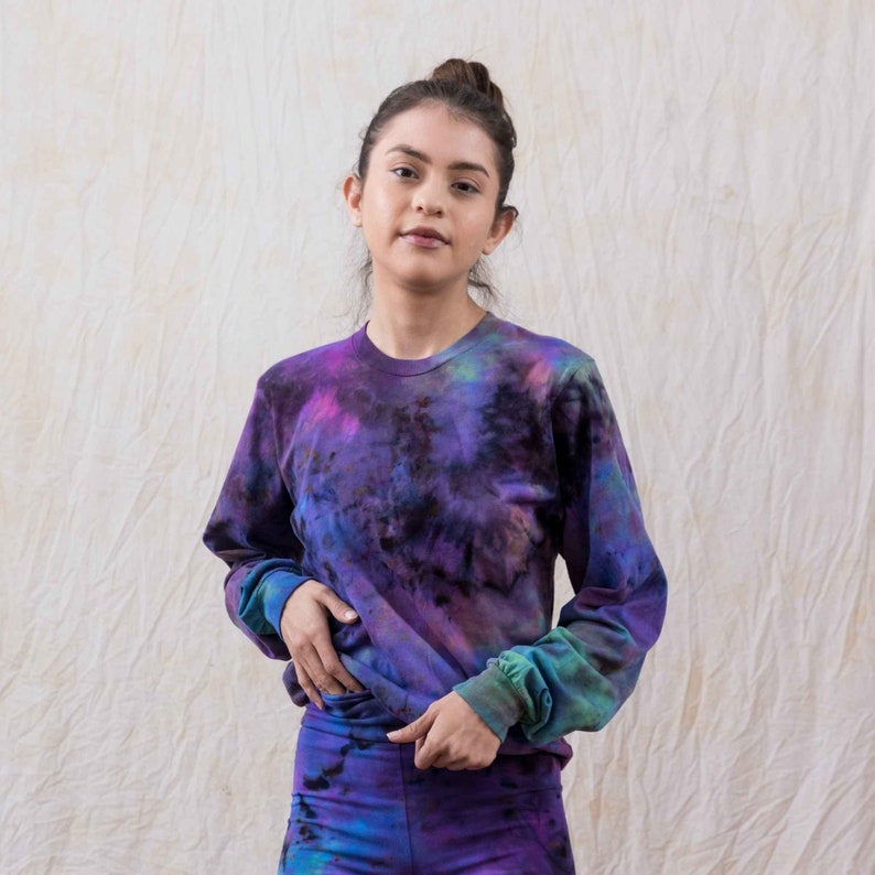 Vivid Amethyst et Blue vintage Tie Dye Shirt Cotton Long Sleeve Tee Hand Dyed 100% Cotton Shirt T-shirt Festival Wear Tee Cadeau unique image 4