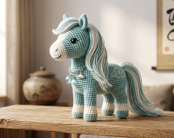 Celestial häkeln Pferd - Teal Pony Amigurumi mit Wolke Detail - Mythisches Pferd Plushie mit Kristall Anhänger - Geschenk für Pferdeliebhaber
