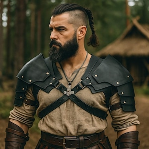 バイキング肩当て、剣闘士肩当て、中世騎士の鎧、フェイクレザーLARPコスチューム、ハロウィンルネッサンスコスプレバイキングアクセサリー