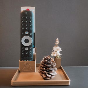 Remote Organizer – Minimalist Storage for TV & Console Controls