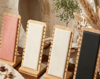 Expositor de madera minimalista para colgantes, expositor de joyas y organizador de pulseras.