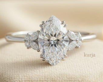Anel de Noivado em Ouro 18K com Diamante Lapidação Marquise, Anel Vintage com Cravação em Cluster, Anel de Compromisso com Gema Branca, Anel Marcante e Exclusivo para Presente de Aniversário