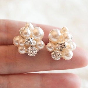 Pearl Cluster Wedding Earrings, Bridal Stud Earrings, Swarovski Crystal ...