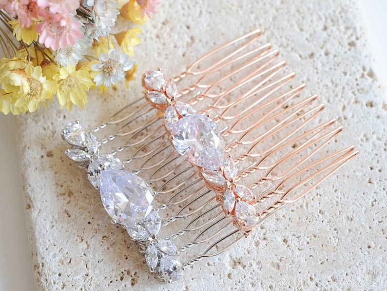 Clover Leaf Hair Clip Wedding Hair Comb Crystal Headpiece HARRIET Bridal Hair Jewelry Rose Gold Bridal Hair Comb Teardrop Hairpin