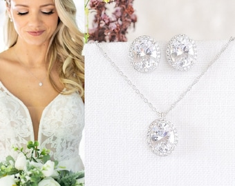 Bridal Necklace Earring SET, Wedding Jewelry Set, Bridal Necklace, Wedding Earrings, Oval Halo Stud Earrings,Crystal Pendant Necklace, PERLA