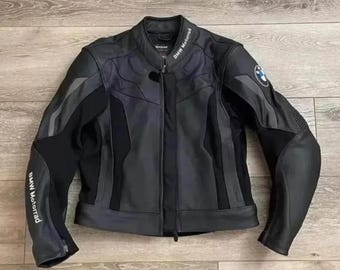Chaqueta de cuero de carreras BMW Motorrad, color negro, de piel de vaca auténtica, para motociclista, para hombre, estilo Cafe Racer, de corte entallado, ideal como regalo para amantes de BMW.