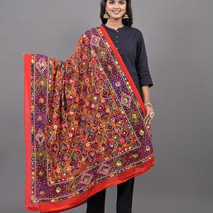 Châle indien Phulkari Dupatta brodé avec effet miroir