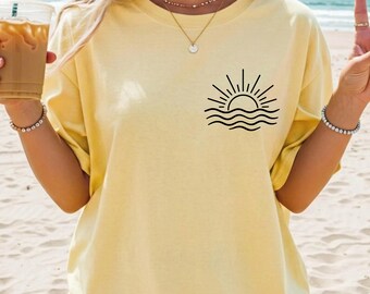 Comfort Colors® Sunset Shirt, Sun Ocean Summer T-Shirt, Trendy Beach Tee, Cute Minimalist Summer Tee