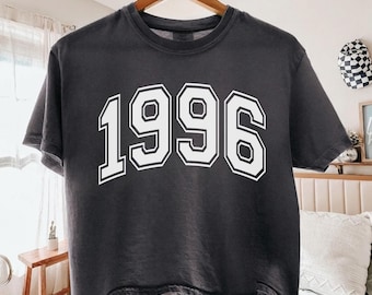 Benutzerdefinierte 30. Geburtstag Boxy Tee, 1996 Geburtstag Cropped Shirt, personalisierte Jahreszahl Crop Top, Vintage Geburtsjahr Tee, Dreißig Geburtstagsgeschenke