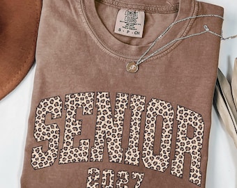 Senior 2027 Shirt, Leopard Senior Shirt, Graduation 2027 Shirt, Comfort Colors® Class of 2027 Shirt, End of School Shirt, Graduation Gift