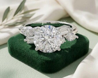 Round Lab Diamond Engagement Ring for Women, 14k Solid Gold Moissanite Cluster Ring, Personalized Bridal Jewelry