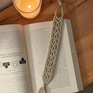 Segnalibro in macramè boho | Segnalibro artigianale con nappe | Accessorio per libri | Idea regalo per lettori | Decorazione boho