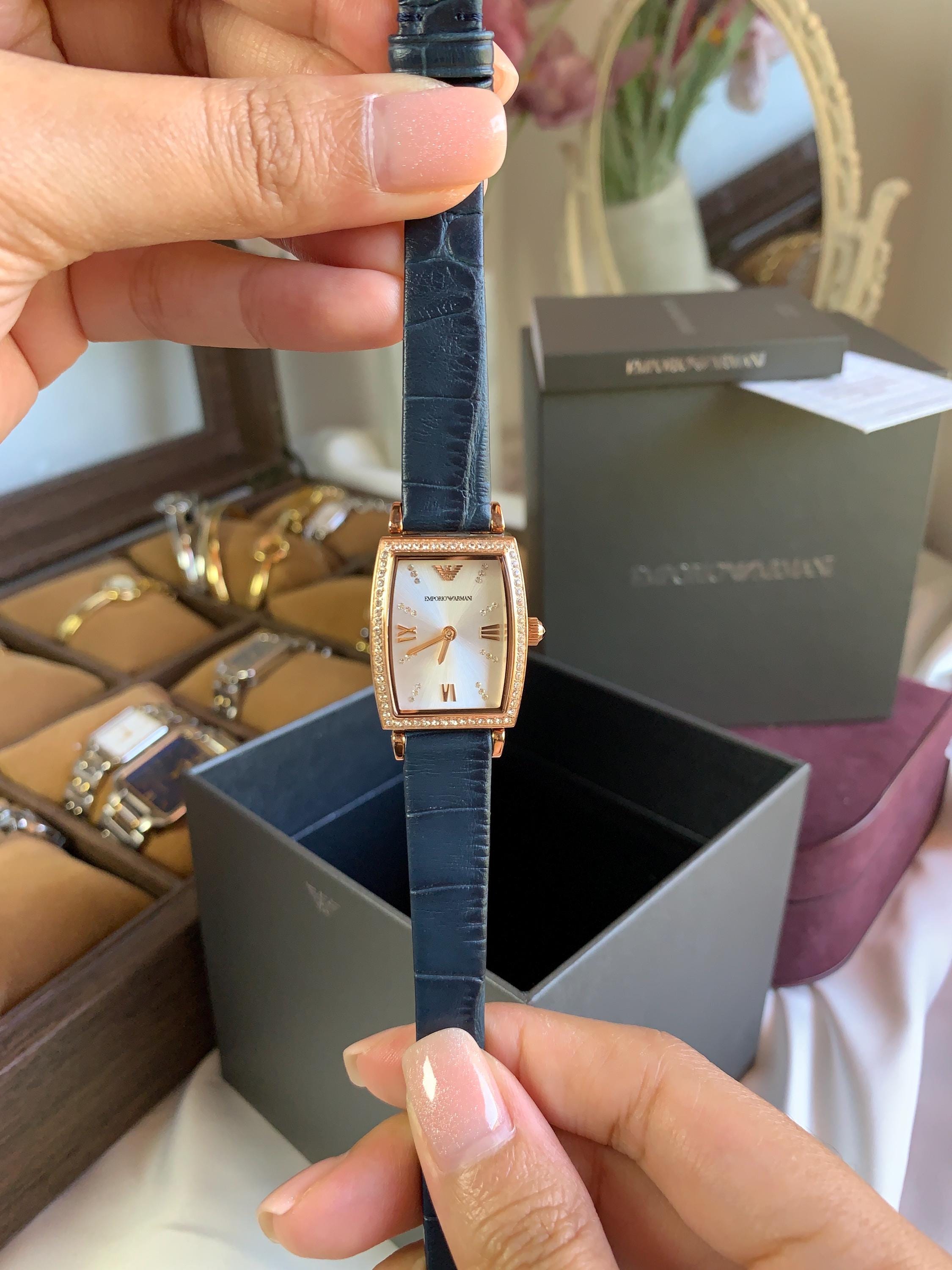 Ladies Vintage Armani Watch - Etsy display picture 1