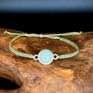 Gemstone carbochon bracelet, green aventurine, macrame, lime green thread color