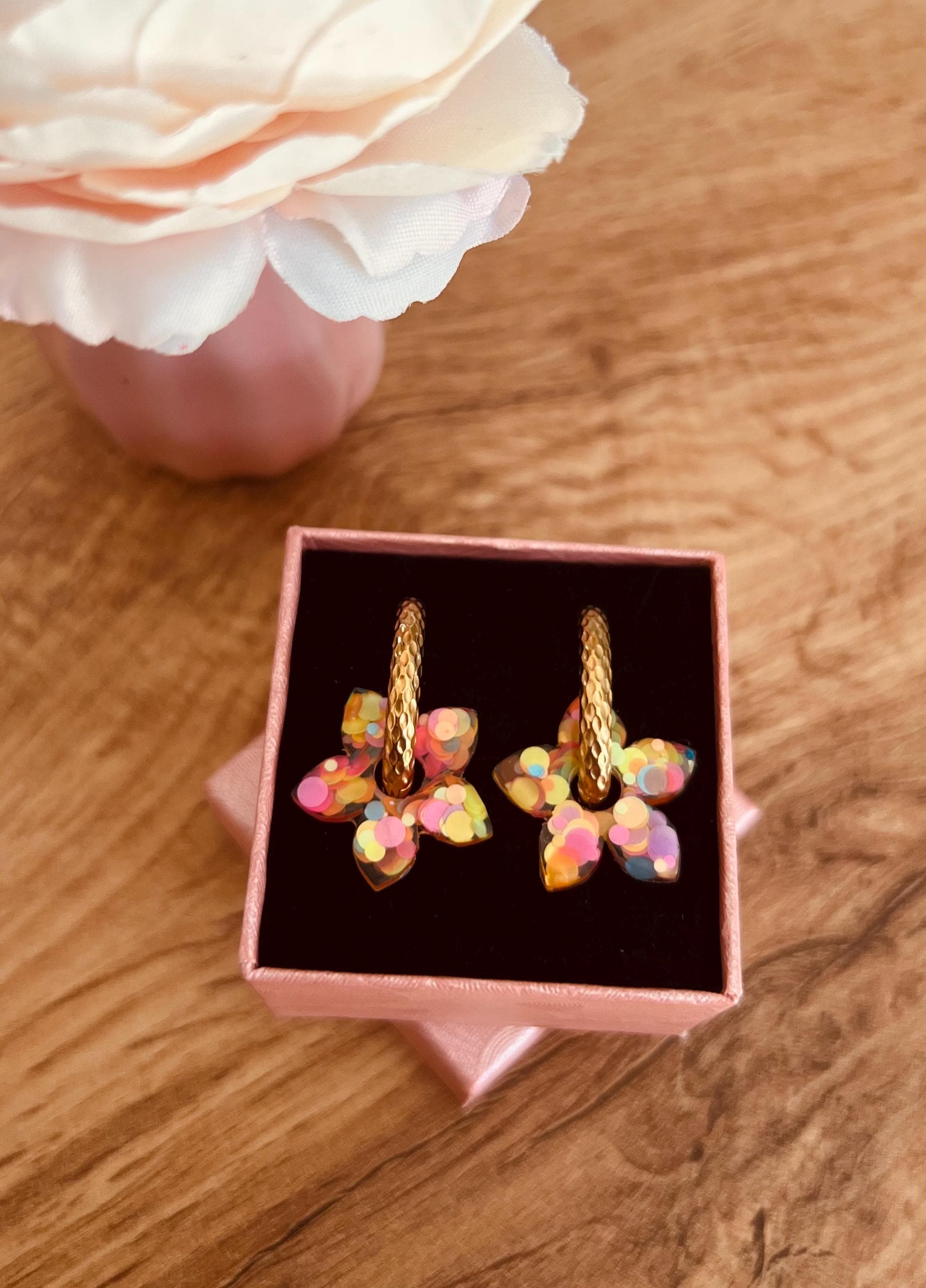 Boucles D'oreilles Fait Main – Pierre Blanche – Bijou Unique Artisanal