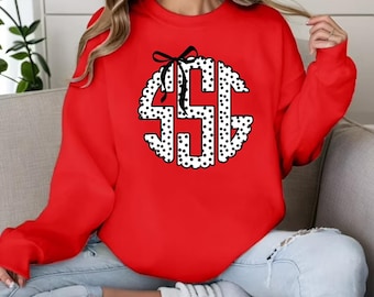 Eerste monogram polkadot: digitaal aangepast ontwerp (PNG-download)