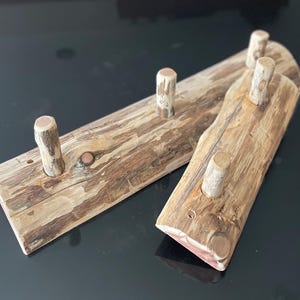 Log peg rack, Wall log coat rack, rustic, live edge, cedar half log hook
