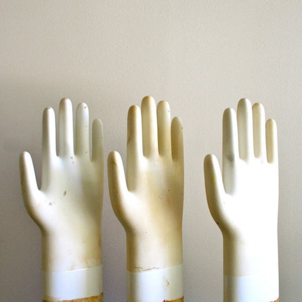 Vintage Glove Mold: LAST ONE