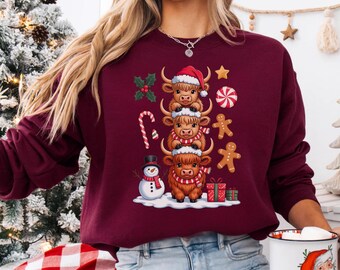 Christmas Cow Sweatshirt, Highland Cow tShirt, Women Cow Christmas Long sleeve, Cow Lover Gift, Farm Christmas Hoodie Gift, Christmas Shirt