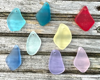 4 Pieces Cultured Sea Glass Pendants Free Form Pendants 26-30mm - Colour Options