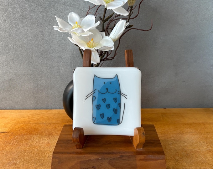 Featured listing image: catplt010-Handmade Fused Glass Cat Dish: Whimsical Art Plate, 4" Square